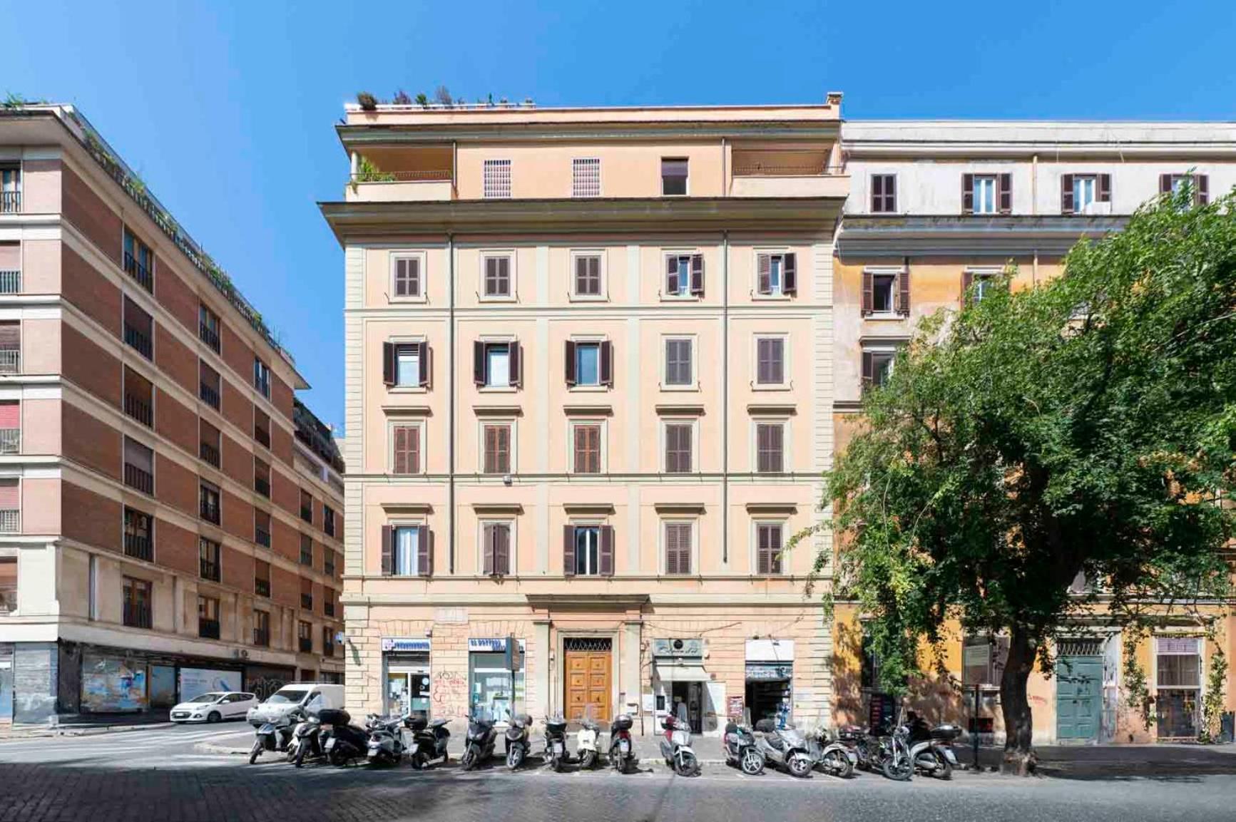 Celeste Suites Vittorio Emanuele Рим Екстер'єр фото
